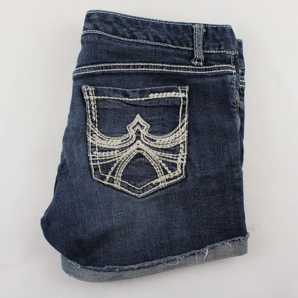Maurices Women's 9/10 Reg Dark Wash Cuffed Denim Jean Shorts - 3.5" Inseam