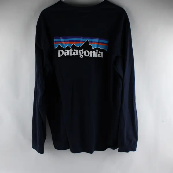 Patagonia Navy Blue Long-Sleeved Regular Fit T-Shirt Men's XL