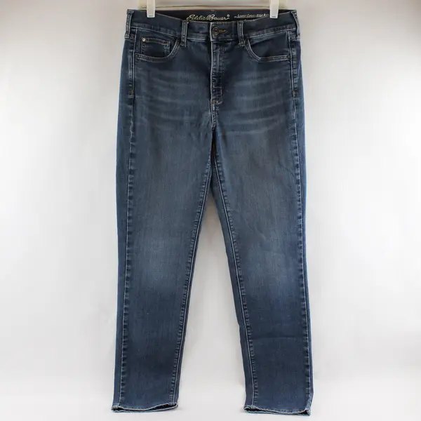 Eddie Bauer Womens 10 Medium Wash Slightly Curvy High Rise Slim Straight Jeans