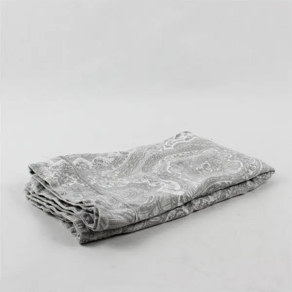 HILLST Lot of 2 Standard Pillowcases Gray/White Paisley 23x29