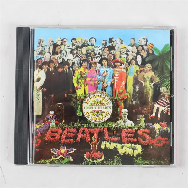 Sgt. Pepper's Lonely Hearts Club Band By The Beatles (CD, 1987, EMI Records LTD)