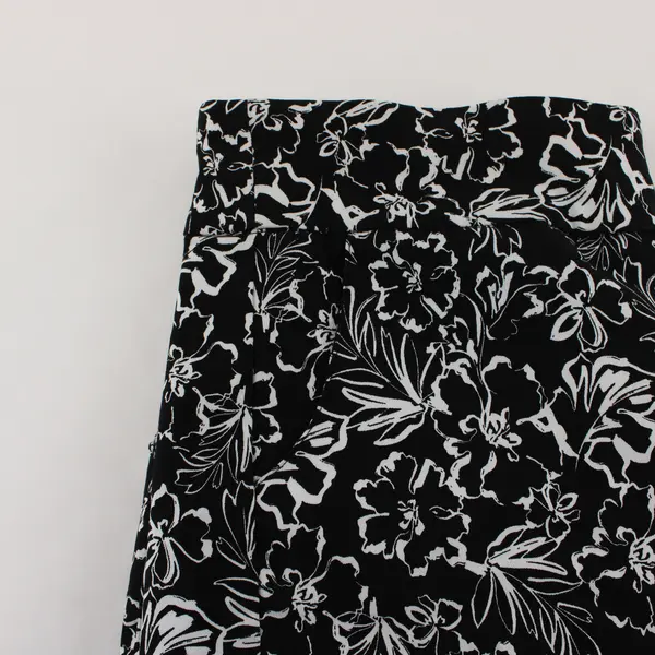 Zac & Rachel Black and White Floral Pattern Mini Pencil Skort Women's Large