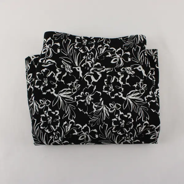 Zac & Rachel Black and White Floral Pattern Mini Pencil Skort Women's Large