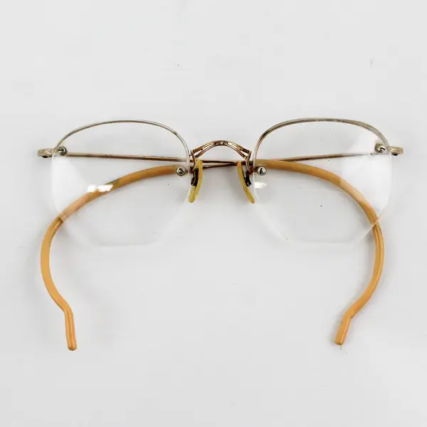 Antique C.O.C.  1940s Rimless 12K Gold Filled Eyeglasses Case Display Only