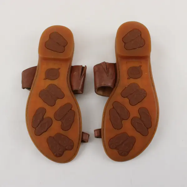 Born Handcrafted Footwear Women's 8/39 Brown Leather Toe Loop Sandal Slides 