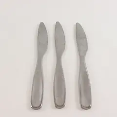 Three Vault (Stainless, Matte) Dinner Knives by Gourmet Settings