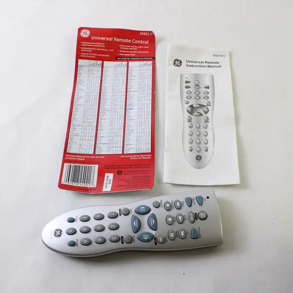 GE RM24912 Universal Remote Control 3 Device TV DVD Cable Satellite