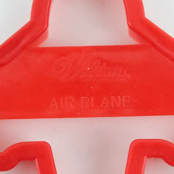 1993 VTG Wilton Airplane Red Plastic Cookie Cutter 4"
