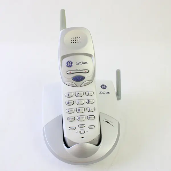 GE 27928GE5 2.4 GHz Single Line Cordless Phone White Untested