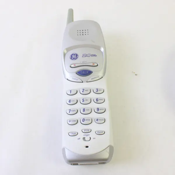 GE 27928GE5 2.4 GHz Single Line Cordless Phone White Untested