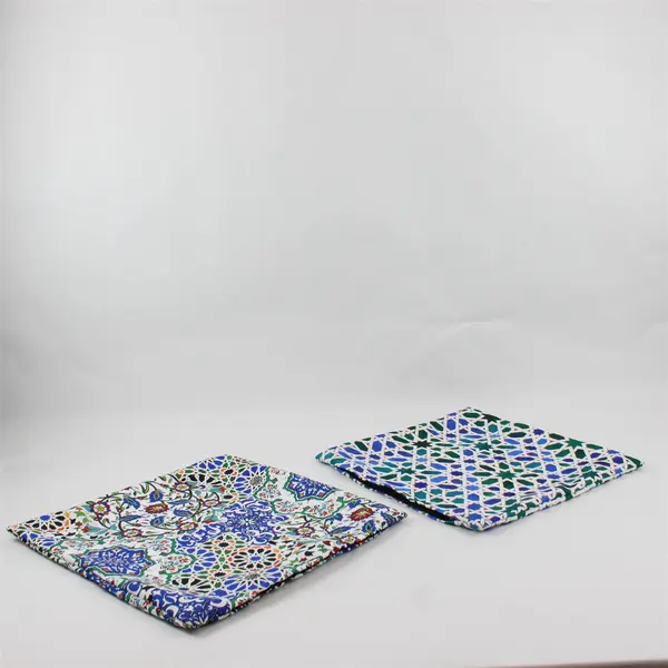 Lot of 2 Unbranded Multicolor Abstract Pillow Shams Covers 14 x 15