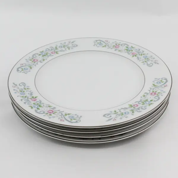 Sango Oxford Pink Melody Set of 4 10.5in Dinner Plates MPN 537