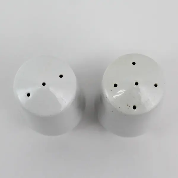 Vintage Trisa TRS1 Christmas Tree Salt & Pepper Shakers 3.75" Porcelain