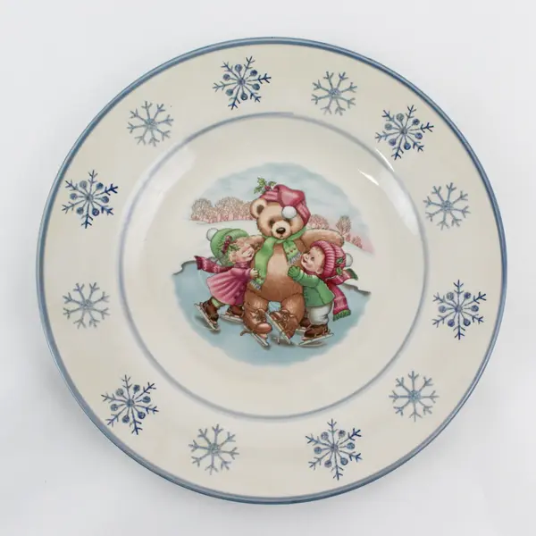 3 Royal Norfolk Stoneware Christmas Plates White W/ Blue Snowflake Rim Blue Trim