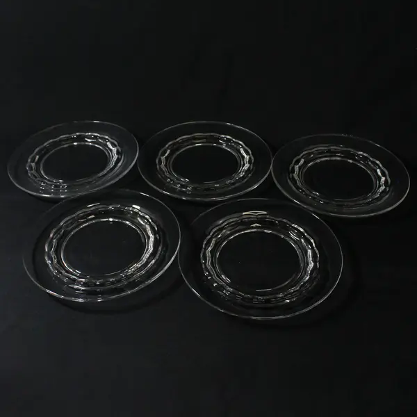 Set of 5 Clear Glass Salad Plates with An inner scalloped Band 7.5"