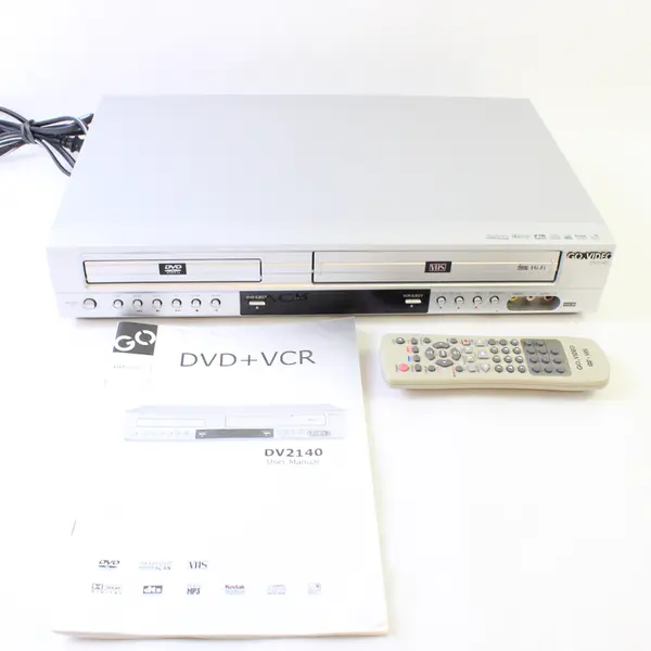 Go Video DV2140 DVD VCR Combo Player w/ Remote & Manual Power On Tested