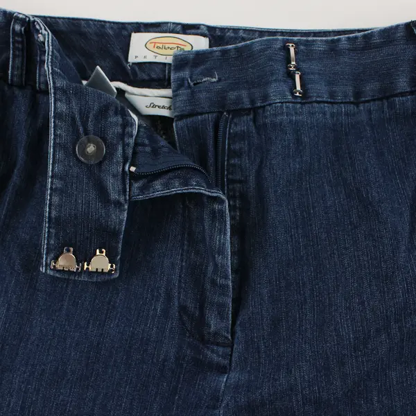 Talbots Petites Stretch Medium Wash Tapered-Leg Pants Size 12