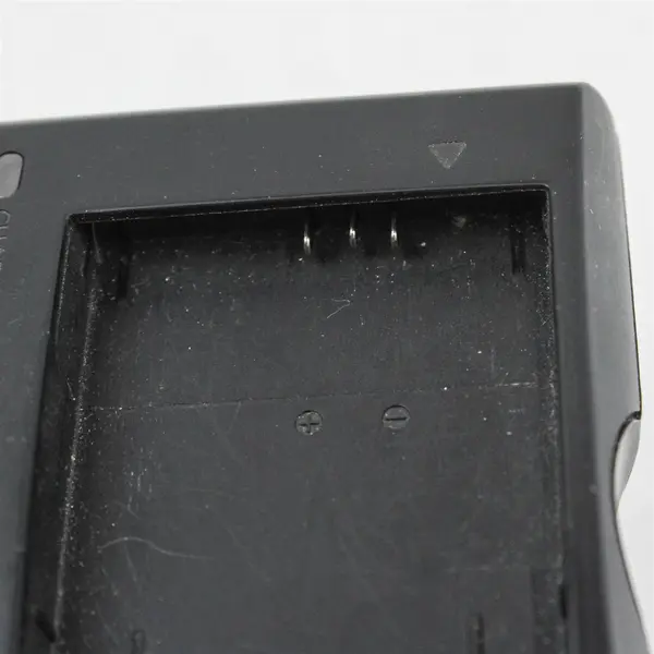Canon CB-2LF OEM Genuine Battery Charger Model C2282