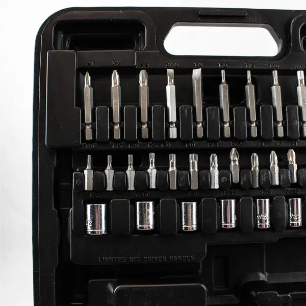 37 Pc Socket & Bit Set 9 Sockets 28 Bits Pre-Owned
