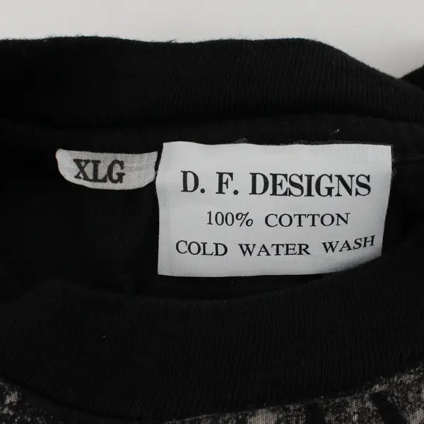 D.F. Designs Mens XL Black Long Sleeve Wildlife Bleach Design T-Shirt