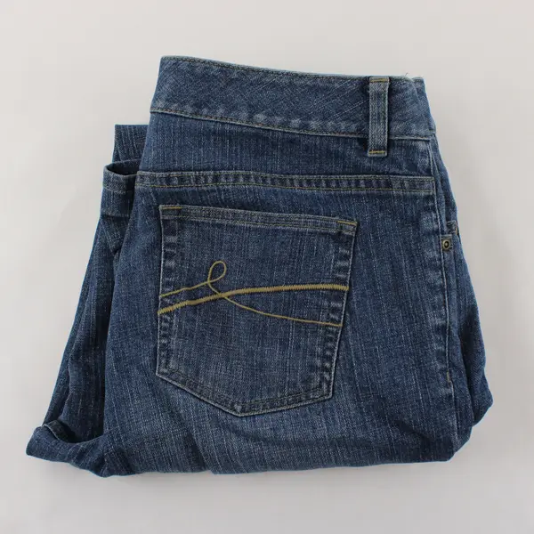 Liz Claiborne Women's 10 Med Wash Bootcut Stretch Denim Jeans