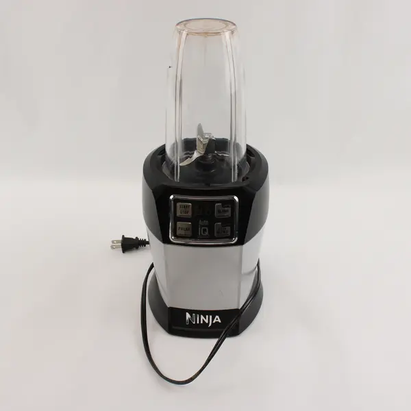 Nutri Ninja Pro BL480D Auto-iQ (Manual, 2 Cups, 2 Lids, 1 Blade, Tested Works)