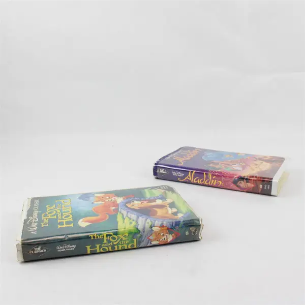 Lot of 2 Disney VHS Tapes Aladdin and The Fox and the Hound
