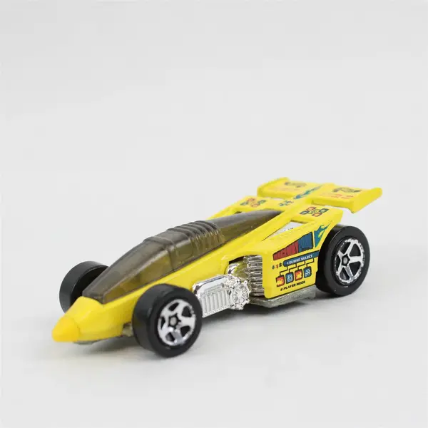 Lot of 4 Hot Wheels Diecast Cars Good Pre-Owned Condition