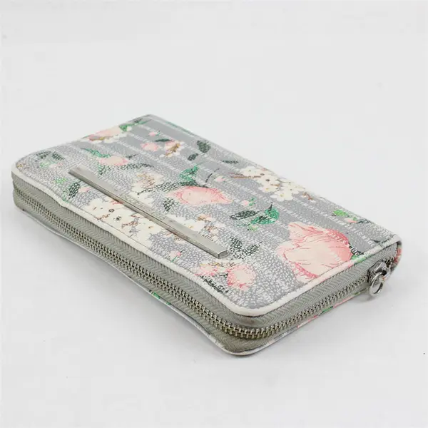 Steve Madden Rose Print Faux Leather Wallet Flawed