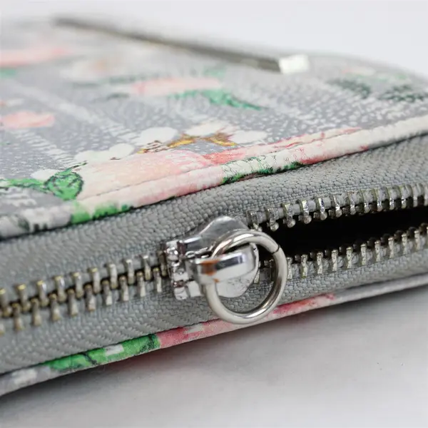 Steve Madden Rose Print Faux Leather Wallet Flawed