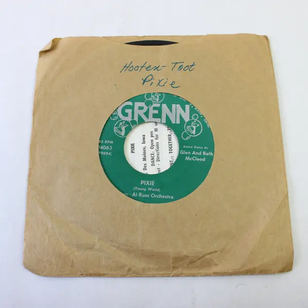 Lot of 4 45 RPM Vinyl Singles Sundowners Gene Garf Ken & Dolly Walker