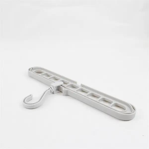 Lot of 4 Space Saving Plastic Clothes Hangers 