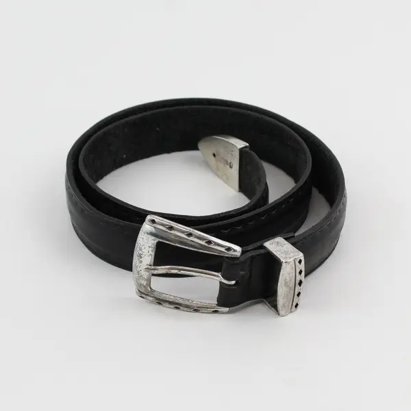 Vintage Unbranded Black Genuine Leather Belt Silver-Tone Cutout Buckle 32in