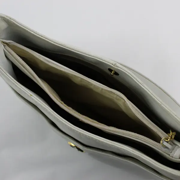 Vintage Giani Bernini White & Gold Hardware Genuine Leather Shoulder Bag