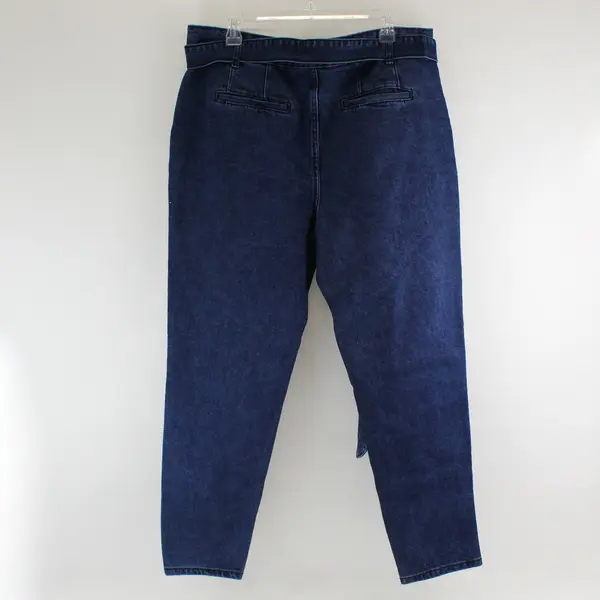 NWOT Unbranded Women's Plus 42x28 Dark Wash Tapered Leg Button Fly Denim Jeans
