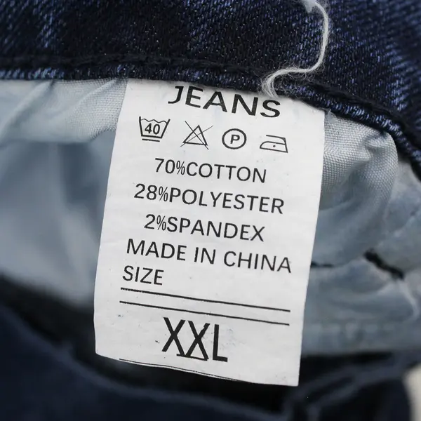 NWOT Unbranded Women's Plus 42x28 Dark Wash Tapered Leg Button Fly Denim Jeans