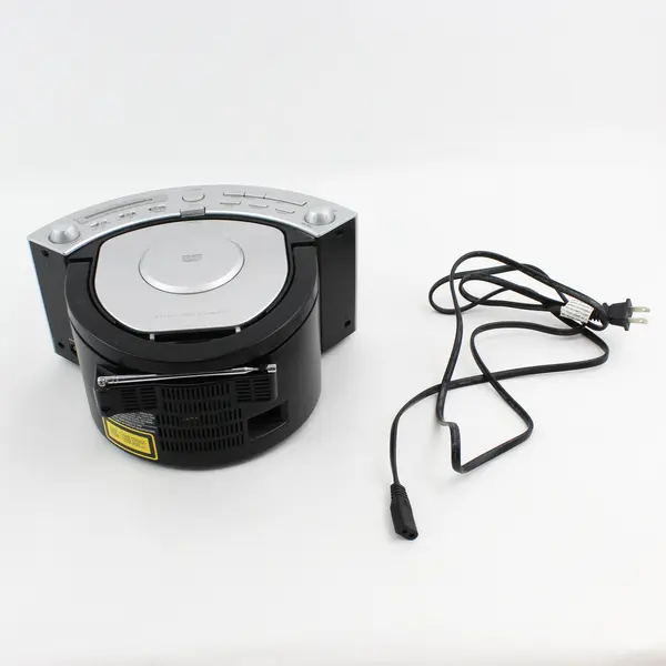 Emerson PD6810 Silver Portable Boombox CD Player AM/FM Stereo AC Cord