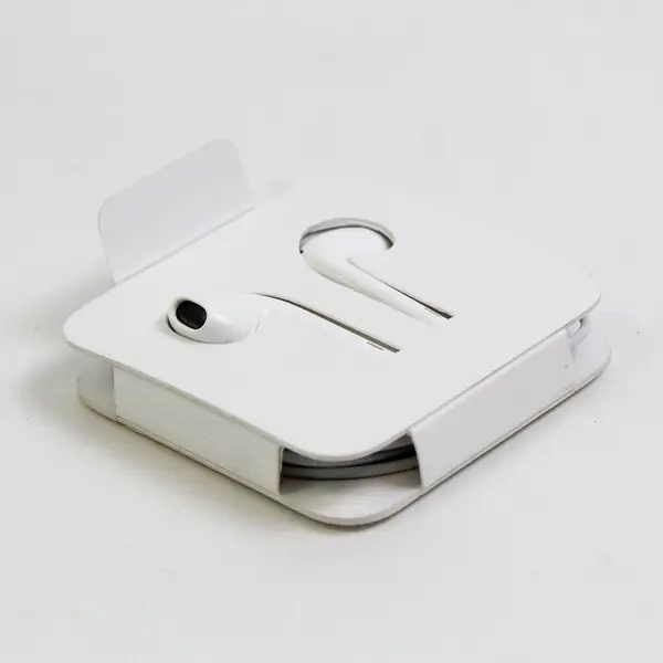 Apple EarPods Wired Earbuds Headphones Original