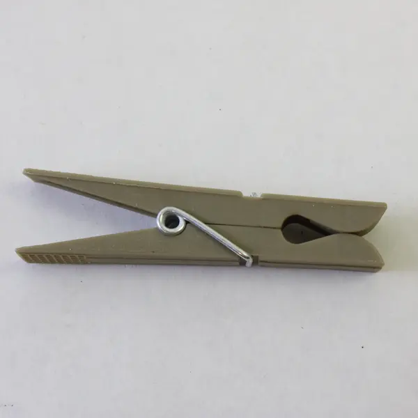Lot of 26 Plastic Clothespins Laundry Craft Household Organizer