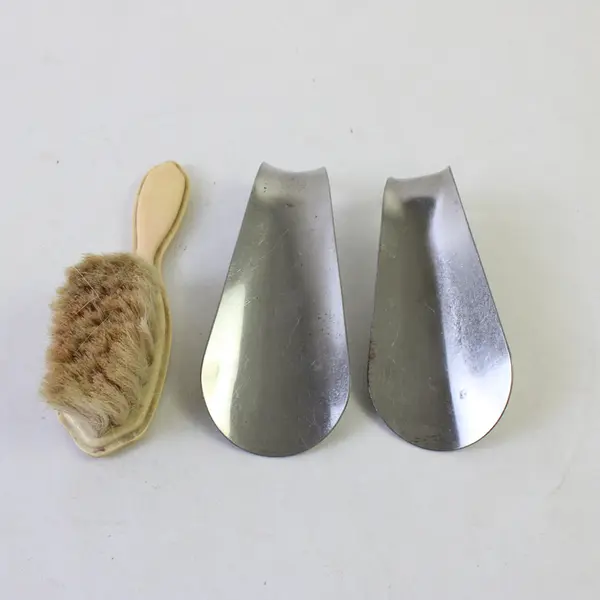 Vintage Shoe Brush & 2 Metal Shoe Horns Set