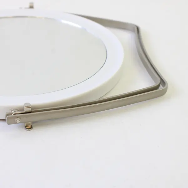 Round Vanity Mirror White Frame 7in Pre-Owned Unbranded