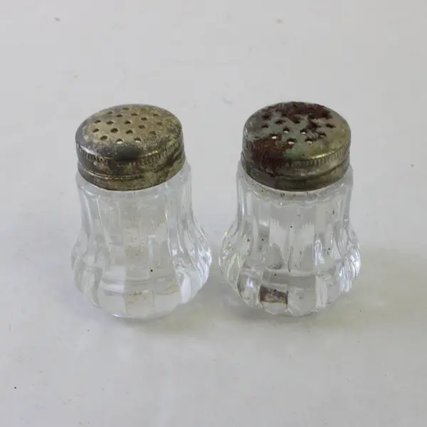 Vintage MCM Lucite Plastic Salt & Pepper Shakers w/ Metal Lids 1960s