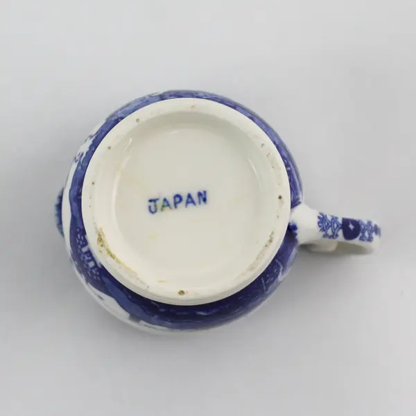 Vintage Blue Willow Ceramic Creamer Made In Japan 3.25 in Tall