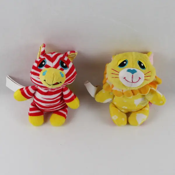 Lot of 2 Basic Fun Cutetitos Taste Budditos Lion Zebra Plush