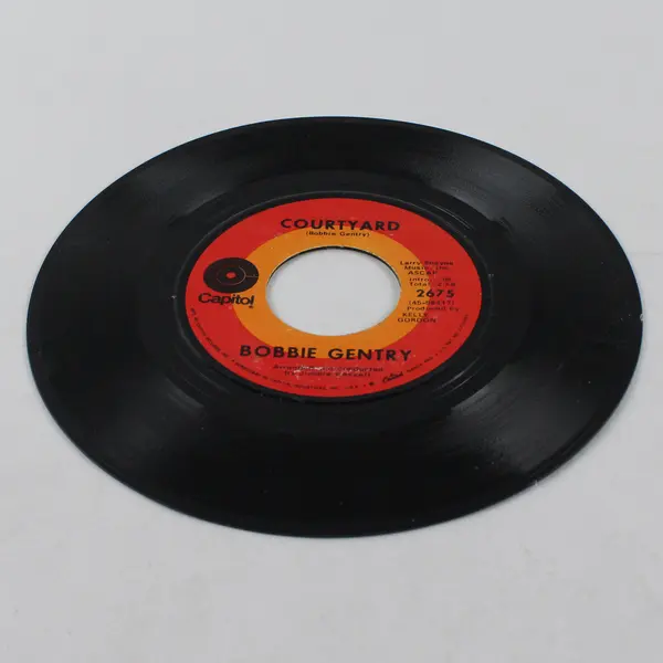 Bobbie Gentry Fancy & Courtyard 1969 45 RPM Vinyl Record
