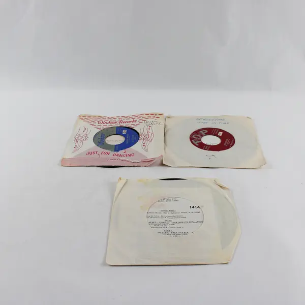Lot of 3 Various Artists 45 RPM 7" Vinyl Records Used