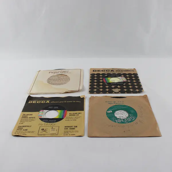 Lot of 4 45 RPM Vinyl Singles - Belco, Decca, GRENN, Bert Kaempfert