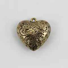 Engraved Heart Pendant Gold Tone 0.75in Pre-Owned