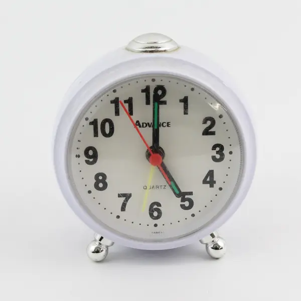 Advance White Plastic Quartz Battery Operated Alarm Clock