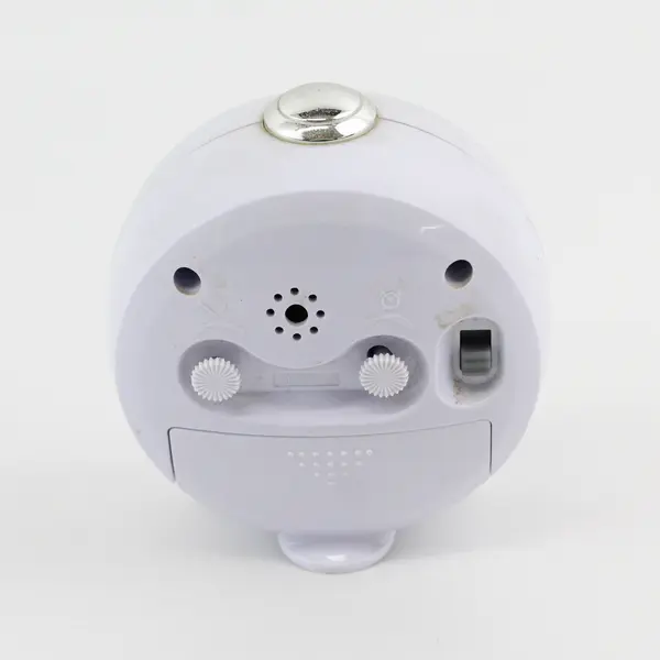 Advance White Plastic Quartz Battery Operated Alarm Clock